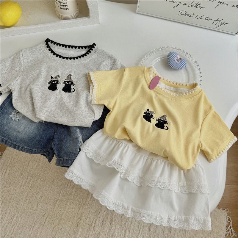 สาวลูกแมวปักลูกไม้แขนสั้นเด็กฤดูร้อนเสื้อยืดคอกลมหลวม