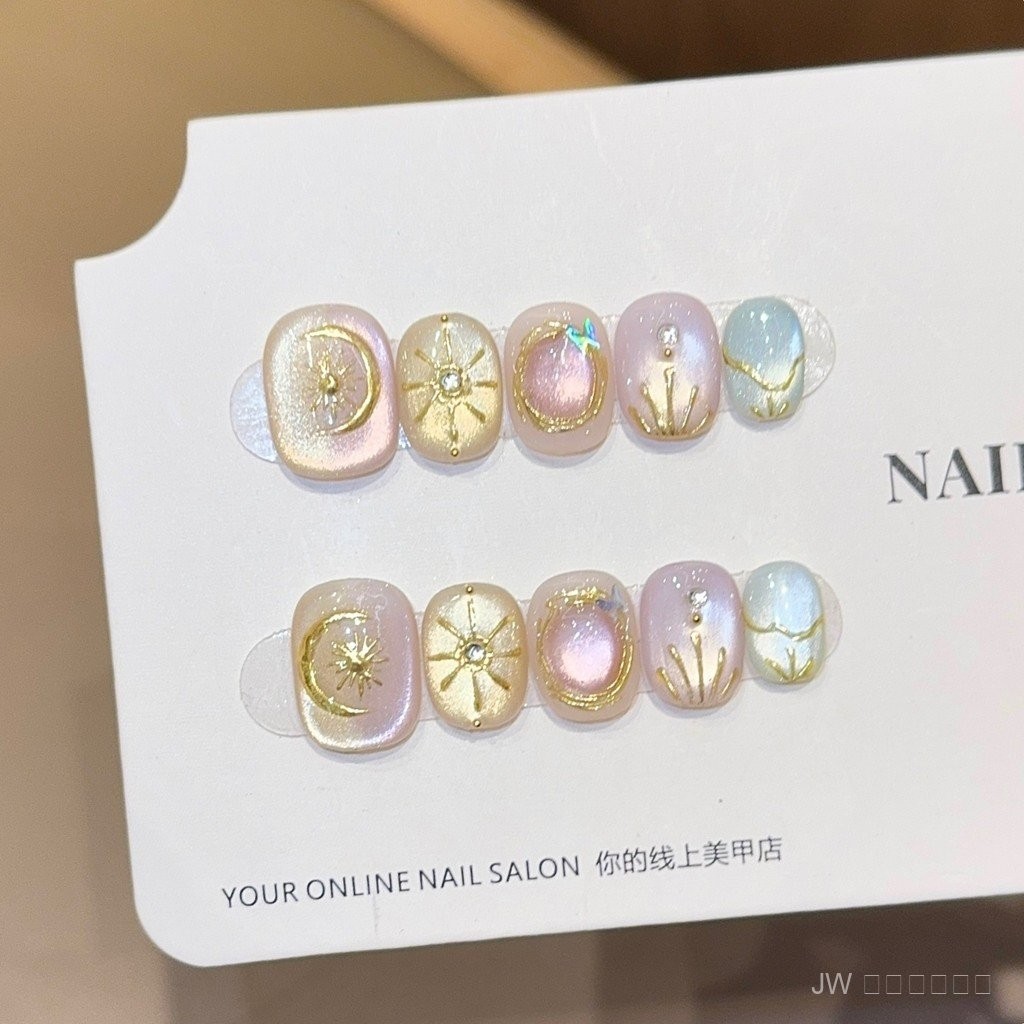 ✨พรีออเดอร์ ส่ง 25 ก.พ.✨💎 เล็บเจลแฮนด์เมดสุดชิค ~ ดีไซน์ลายวาดมือสไตล์อินสตาแกรม ใส่ได้เองง่ายๆ สวยเหมือนทำที่ร้าน! - รูปที่ 2