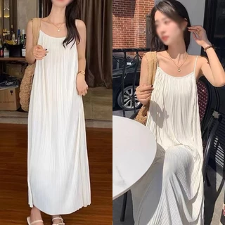 ชุดเดรสสายเดี่ยวยาว ผ้านิ่มใส่สบาย ผ้าบางคลายร้อน มีให้เลือกทั้งหมด 2 สี สินค้าจัดส่งจากไทย