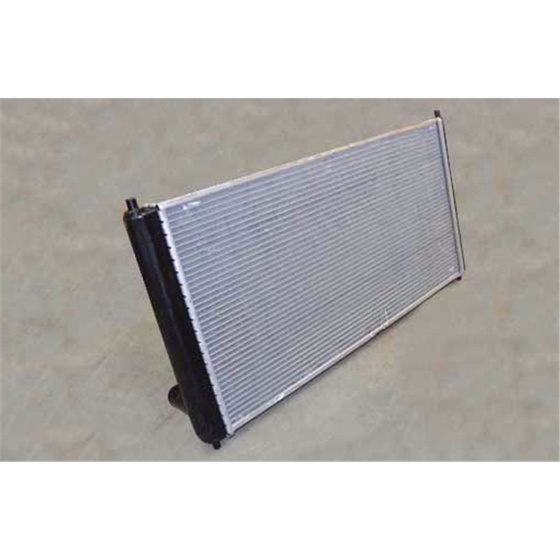 เหมาะสําหรับต้นฉบับ Chery เก่า Fengyun เครื่องยนต์ถังน้ํา Fengyun 2 ถังน้ํา Flagyun 2 เครื่องยนต์หม้