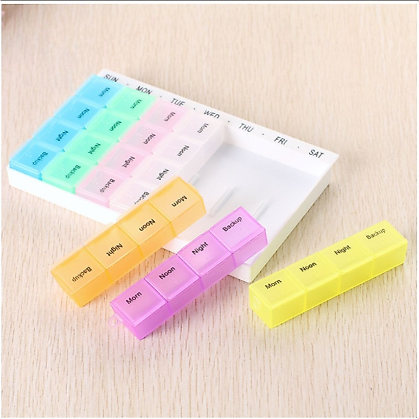 กล่องยา7 สี ถอดแยกได้ 7 วัน 28 ช่อง (hp5353) รายเดือน รายสัปดาห์ ตลับยา ตลับใส่ยา กล่องเก็บยา