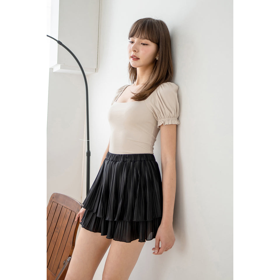 FIRA BANDED PEATED SKORTS สีดํา