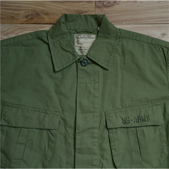 เสื้อแจ็คเก็ตสไตล์กองทัพบกสหรัฐฯ OG-107 แบบทหาร พร้อมกระเป๋า