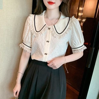 ส่งไวจากไทย🌸Breeze🌸S-2XL เสื้อเชิ้ตผู้หญิงแขนสั้น ฤดูร้อนแบบใหม่ ออกแบบด้วยลูกไม้ หวานแบบฝรั่งเศส แขนฟองน้ำ
