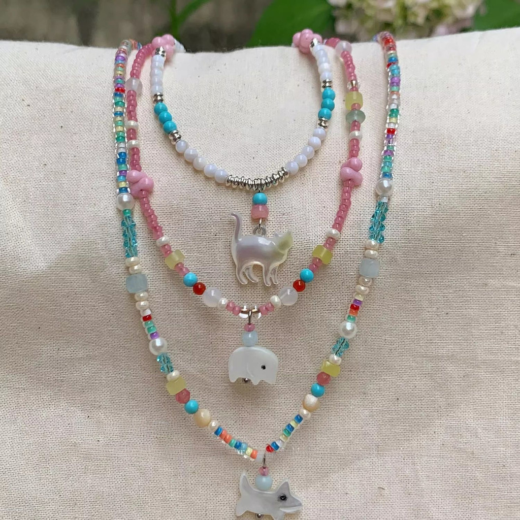 สร้อยคอมодаล่าสุดสำหรับผู้หญิง ออกแบบอย่างประณีตและสีสันสวยงาม