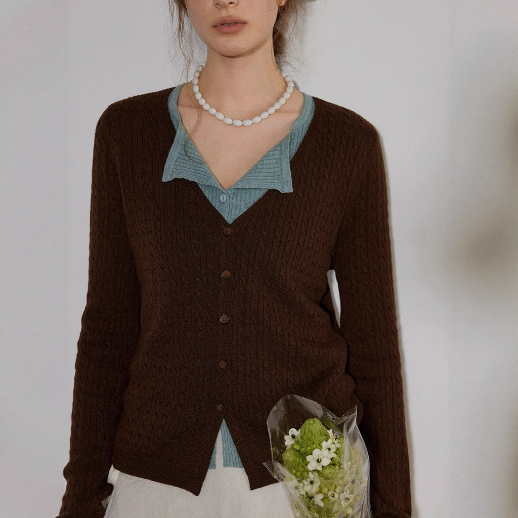 Lofi chiose Contrast สี v คอปลอมสองชิ้นถักเสื้อสเวตเตอร์ถักผู้หญิงฤดูใบไม้ร่วงสไตล์ใหม่ Classy All-M