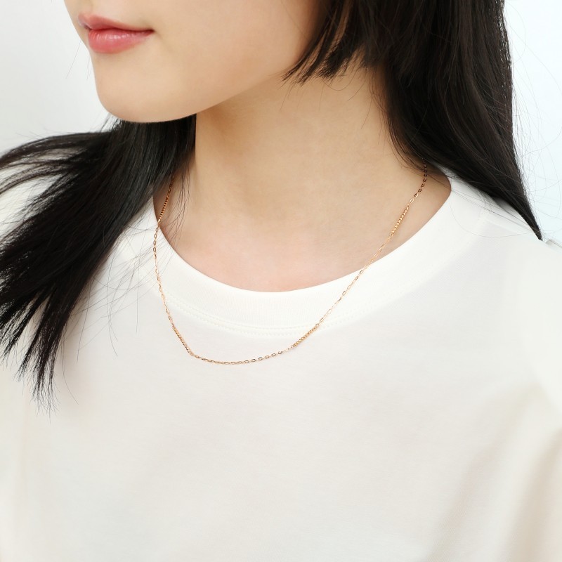สร้อยคอทองคำโรーズโกลด์ 18K สีเงินสด แบบโซ่ตรง ความยาว 47 cm