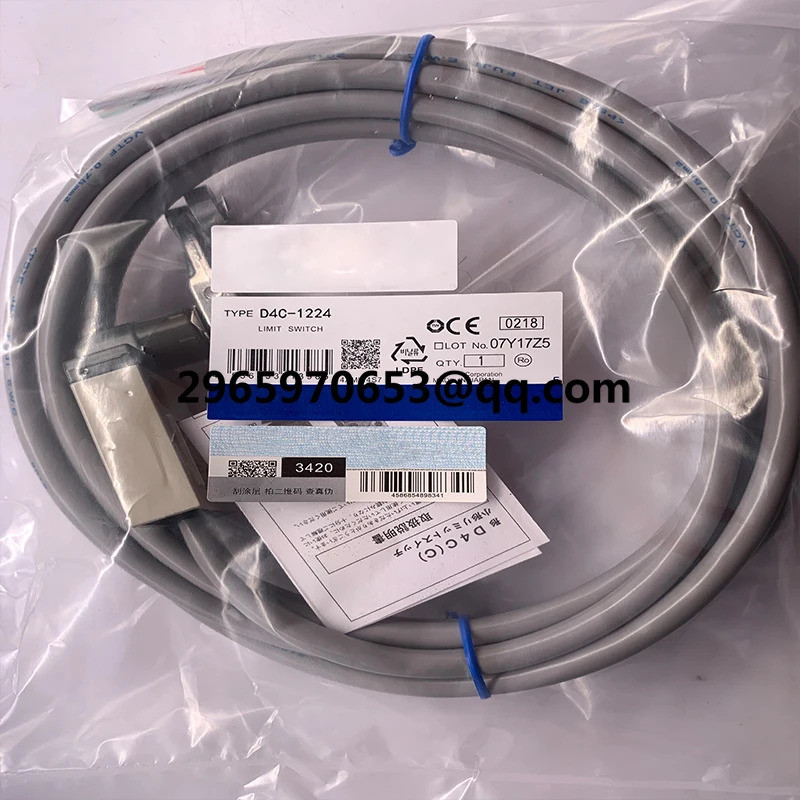 จัดส่งรวดเร็ว D4C-1620 D4C-1420 D4C-1220 D4C-4220 D4C-4420 D4C-1450 D4C-1224 ลิมิตสวิตช์มีในสต็อก