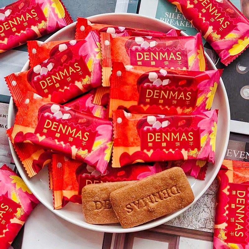 UK DENMAS DENMAS Caramel Biscuits บรรจุแยกชิ้น Bulk Crispy Biscuits Snacks Office Wedding Happy