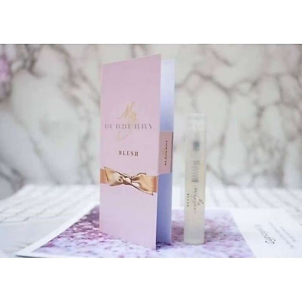 น้ำหอมขนาดทดลอง 💮  มาย เบอเบอร์รี่ Blush ขนาด 5ml.