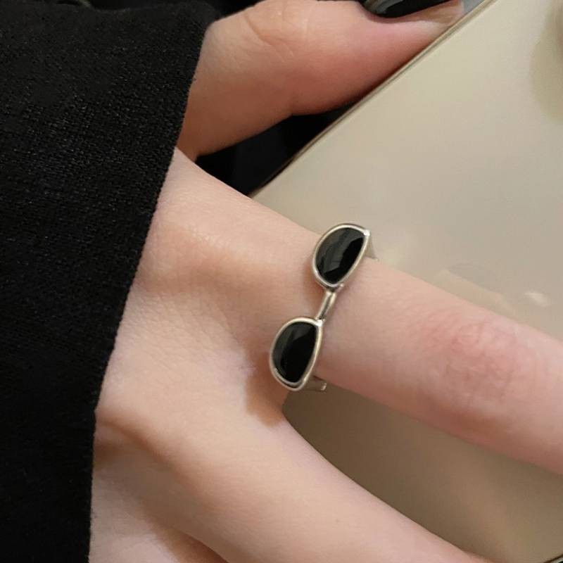 แหวนแว่นกันแดดขนาดเล็ก สไตล์สำหรับทั้งผู้ชายและเด็กผู้หญิง เป็นอุปกรณ์เสริมสนุกๆ - รูปที่ 3