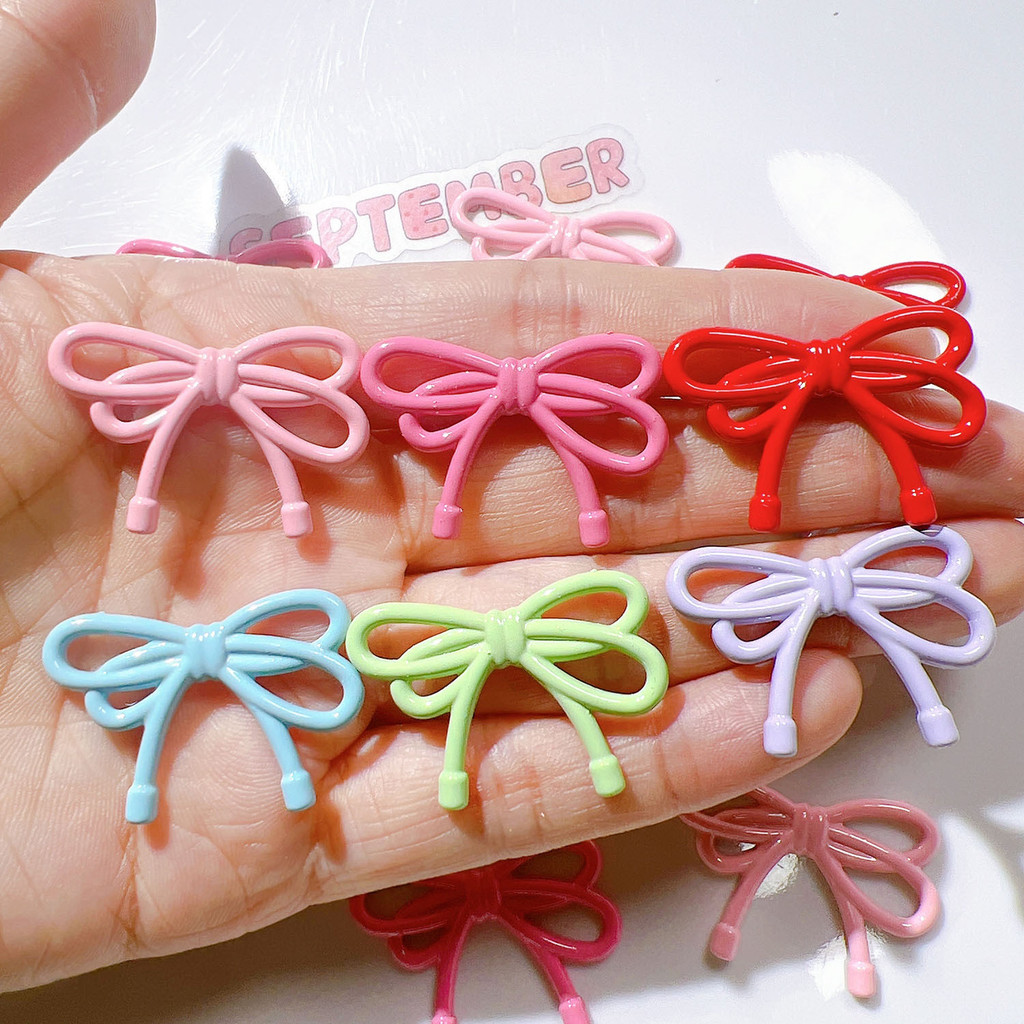 10 ชิ้นสุ่มผสมน่ารักสีสัน Bowknot Flatback เรซิ่น Cabochons Scrapbooking สําหรับโทรศัพท์ตกแต่ง DIY เครื่องประดับทําอุปกรณ์เสริม