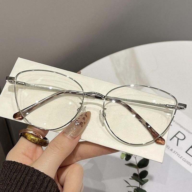 (แว่นตา + กล่องแว่น)แว่นตาแฟชั่น แว่นตาสายตาสั้น -0.50°~-6。00° แว่นตาป้องกันแสงสีฟ้า แว่นตานักเรียน เวอร์ชั่นเกาหลี สไตล์วินเทจ เหมาะสำหรับทั้งชายและหญิง 1053 - รูปที่ 2