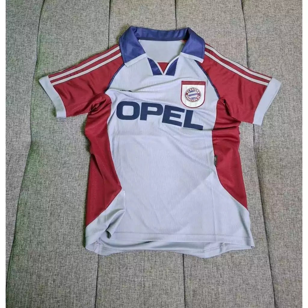 (RETRO) RETRO VINTAGE MUNICH AWAY FOOTBALL JERSEY 1998/1999 เกรด AAA CLASSIC