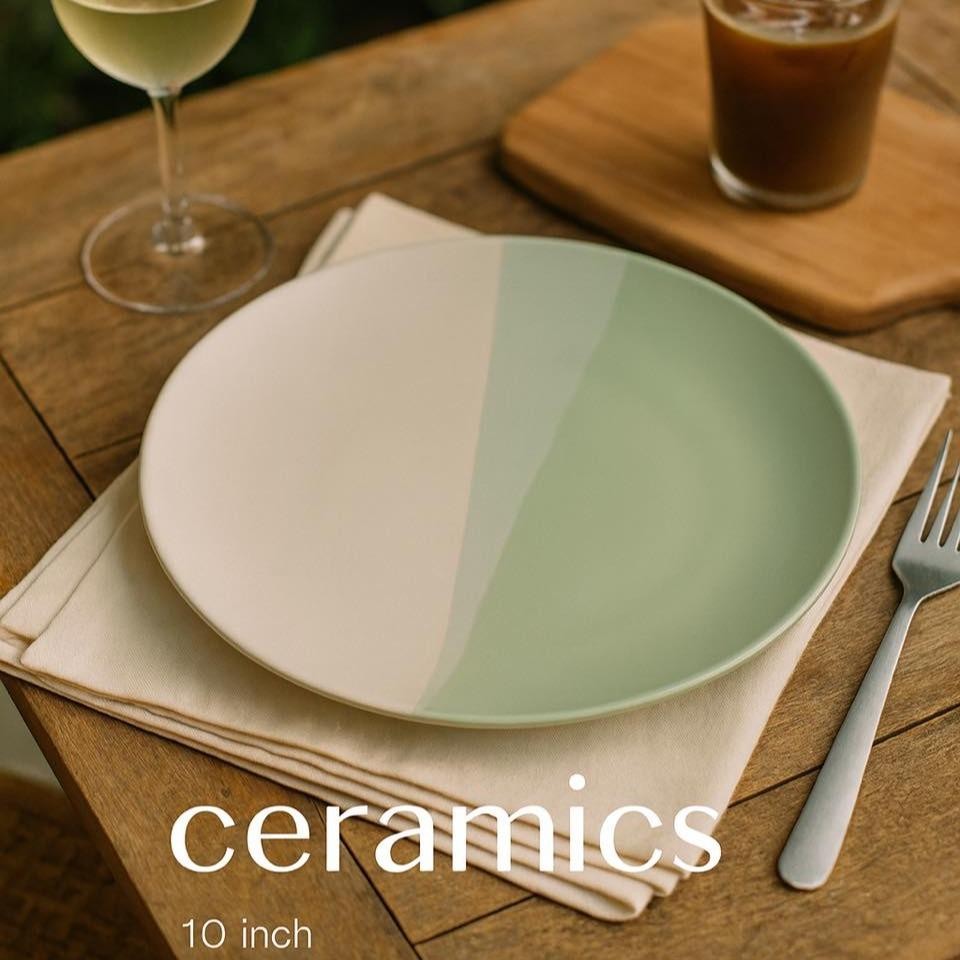 Thai Ceramic จาน 10 นิ้ว สีเขียวพาสเทล ทูโทน / เนื้อเงา - เข้าเครื่องล้างจาน และรับประกันความปลอดภัยในการใช้งานกับไมโครเ