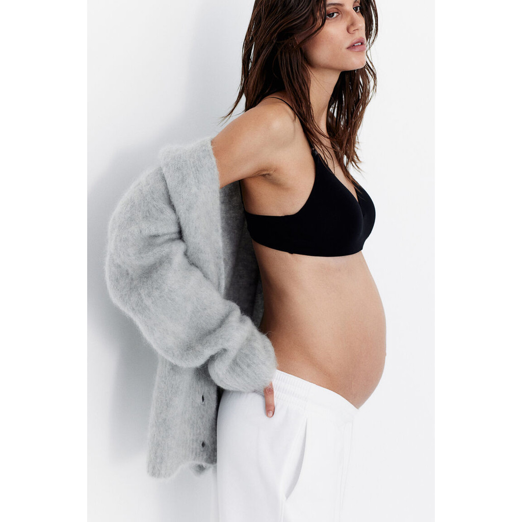 H&M(เอชแอนด์เอ็ม) MAMA บราให้นมผ้าคอตตอนเสริมแผ่นดันทรง แพ็ก 2 ตัว Women MAMA 2-pack padded cotton n