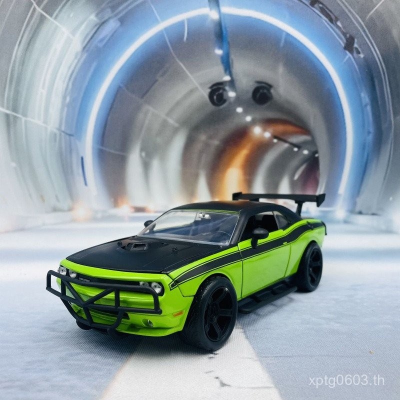 ยี่ห้อใหม่พร้อมสต็อก เจียดา 1: 24 ความเร็วและความหลงใหล (Dodge Challenger 5Rt8) โมเดลรถโลหะผสมเครื่อ