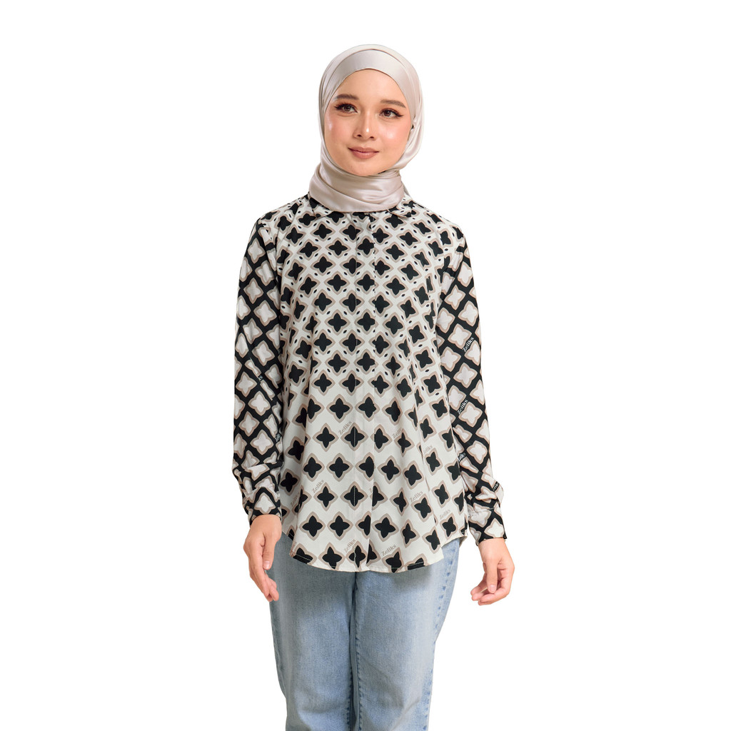 เสื้อ Ella - ครีม By Zefiks