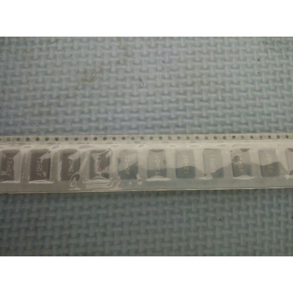 ยี่ห้อใหม่ KOA เซนเซอร์ตัวต้านทานชิปปัจจุบัน SL2TTE12L0F 4527 2W 0.012 R Ou 12MR 1%