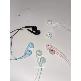 Y2K Trend Star Pattern Wired Earbuds อุปกรณ์เสริมโทรศัพท์น่ารัก In ear อินเทอร์เฟซ Type-C พร้อมรีโมทคอนโทรลลายดาว แบบพกพา น่ารัก และสีสันสดใส