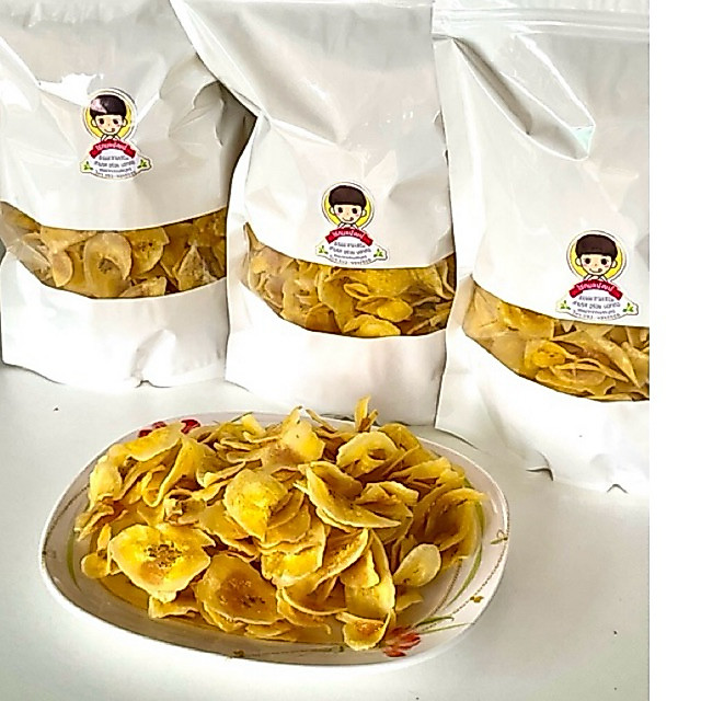 [ ขนาด 1กิโลกรัม ] กล้วยหินสอดไส้มะขามกวน แผ่นบางกรอบ หอม อร่อย