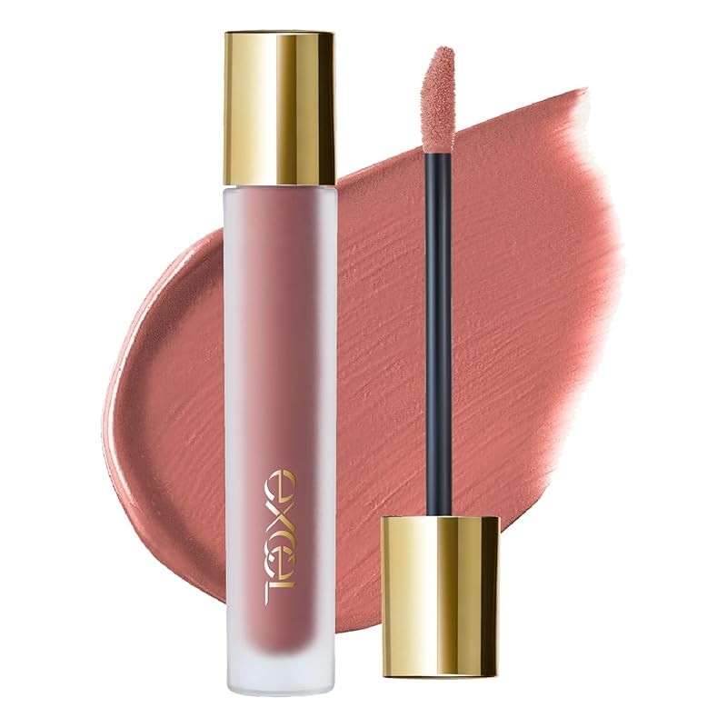 Excel Lip Velvetist LV11 (Rosehip) is a matte lipstick that provides a pure milky pink color.
