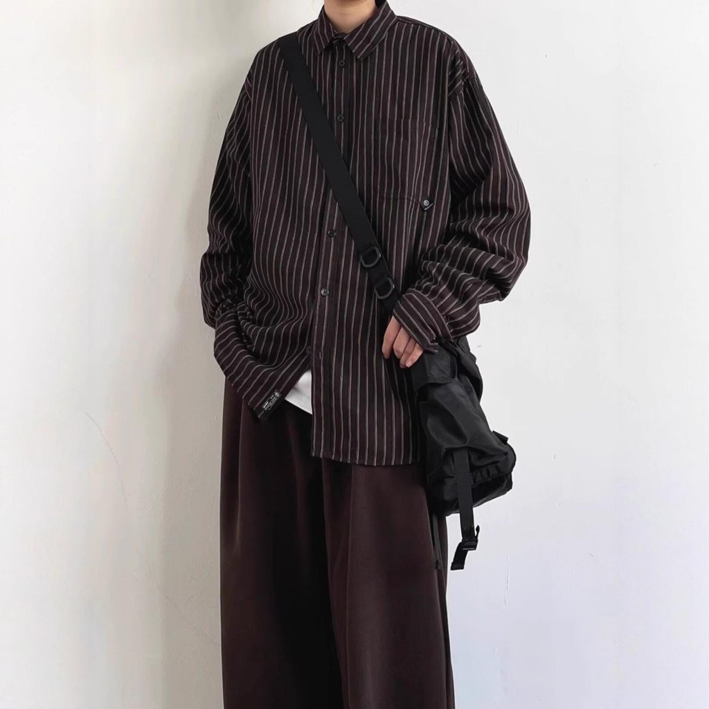 56MEN Shirt 380 เสื้อเชิ้ต เสื้อเชิ๊ตคอปก แขนยาว ลายทาง มีกระเป๋าหน้า เชิ๊ตชาย Man ผู้ชาย Clothing ดำ เทา กาแฟ