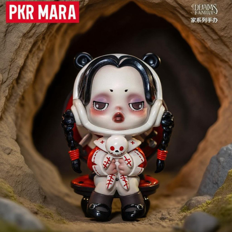 [secret] POPMART SKULLPANDA Adams Family Series Figure Toy Mystery Box Gift