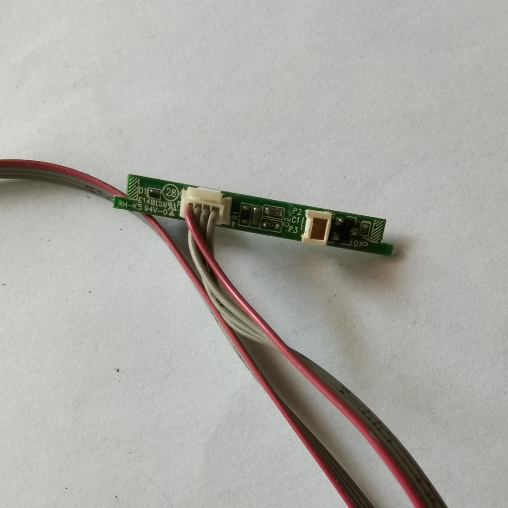 Original TCL L50E5800A-UD D55A561U บอร์ดรับปุ่ม 40-E6720B-IRD2LG