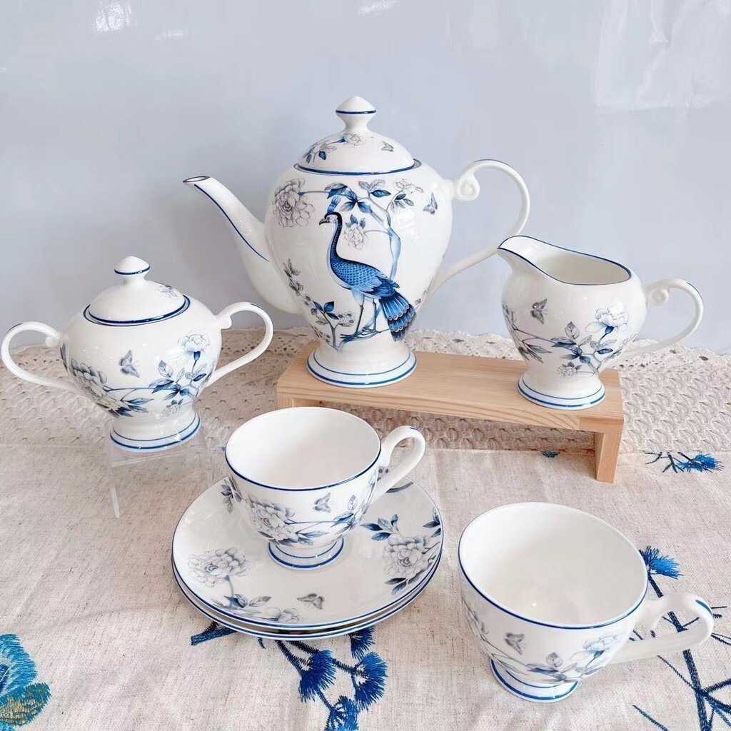 [Lianju·Living Museum]Creative Life Essentials Highend Bone China หม้อกาแฟและชุดถ้วยชาสําหรับใช้ในบ้