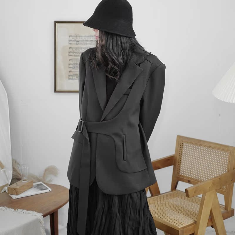 แจ็คเก็ตYOJI Yamamoto การออกแบบลายเสื่อมแบบญี่ปุ่น ขนาดใหญ่สำหรับคนชอบแฟชั่นเฉพาะทาง