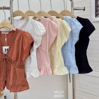 Colette top : เสื้อคอวีแขนสั้น แต่งลูกไม้ กระดุมปั้ม เย็บตีเกล็ดช่วงตัว ต้อกสามารถรูดปรับได้ KN.Clothes