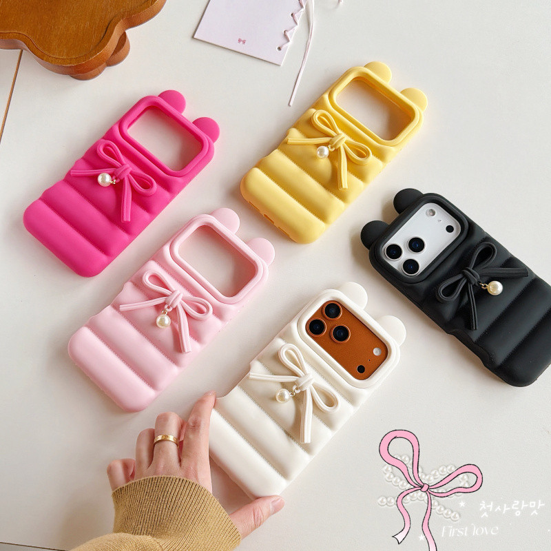 3D หูหมีเพิร์ลโบว์ปักเป้าลงเสื้อแจ็คเก็ตซิลิโคนเคสโทรศัพท์สําหรับiPhone 17 16 15 14 13 Pro Max