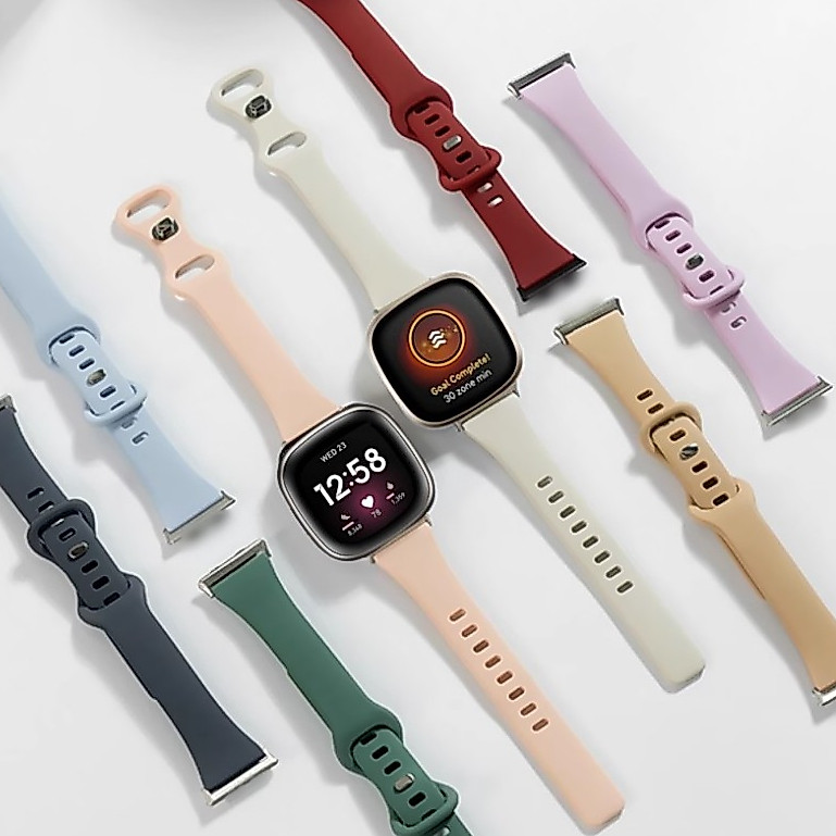 Slim Silicone Watch Strap Compatible For Fitbit Versa 4 สาย Fitbit Versa 3 Strap Adjustable Fitbit Sense สาย Fitbit Sense 2 สาย Slim Fitbit Versa 2 สาย Fitbit Versa lite SmartWatch สาย Fitbit Versa 4 Strap Rubber Fitbit Sense Strap