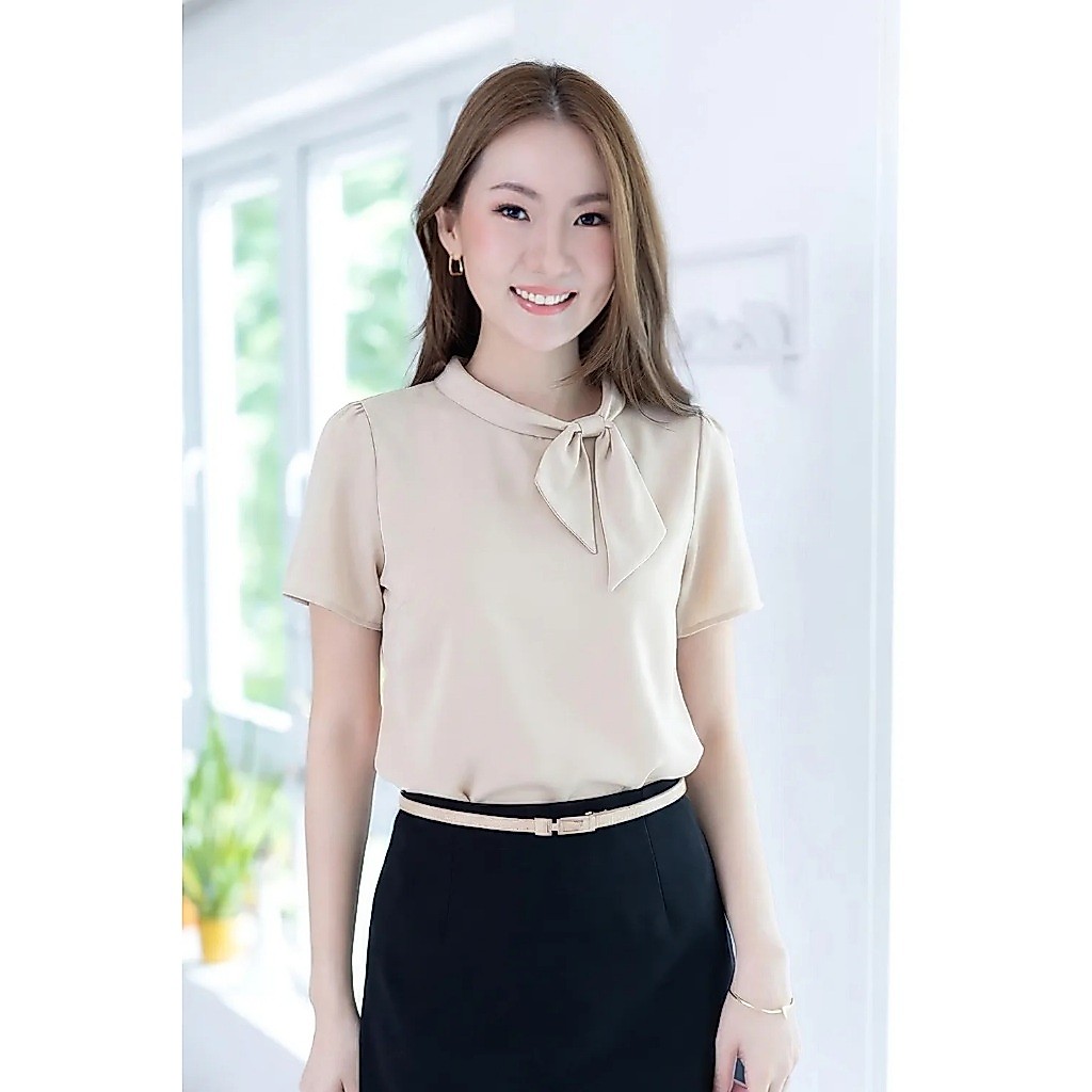 Narinari : NT2522 Bow Collar Blouse