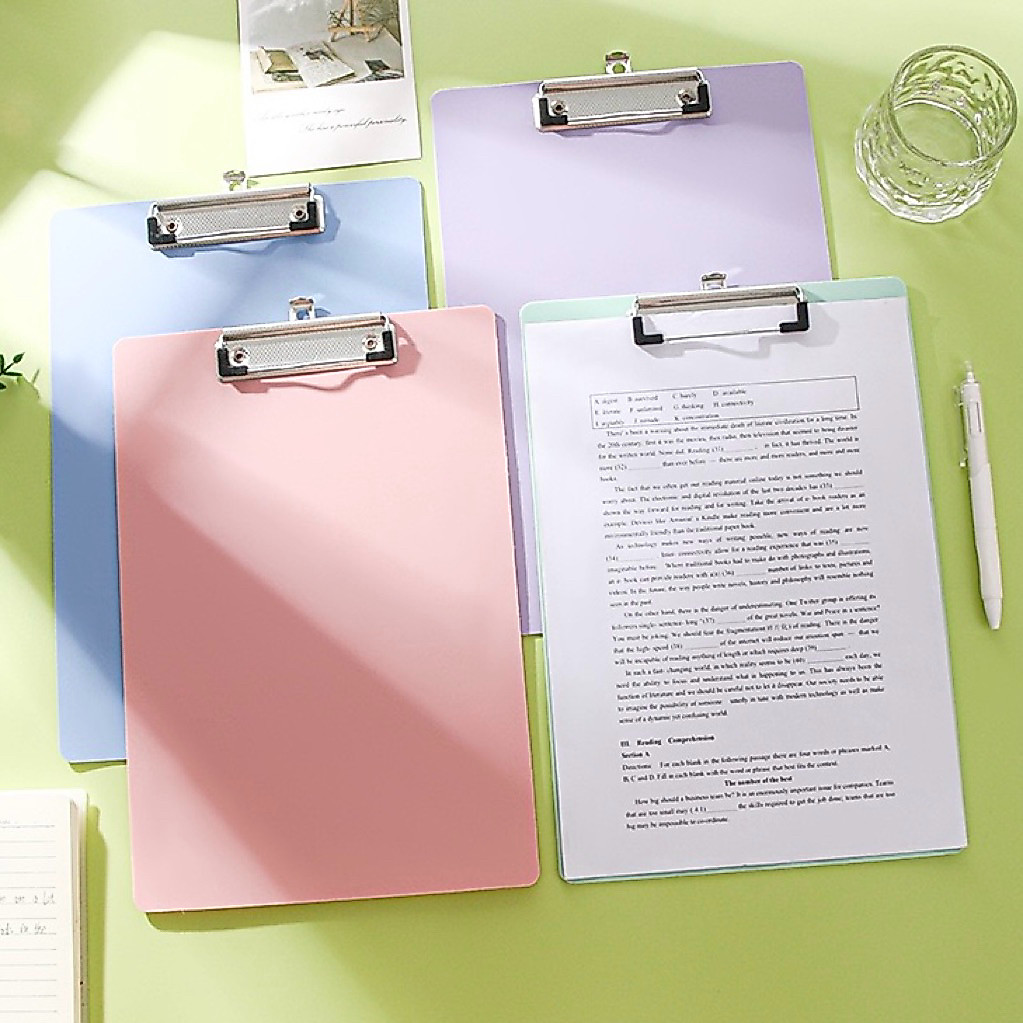 <พร้อมส่ง> แผ่นรองเขียน A4 | สีพาสเทล| Writting Pad กันน้ำ พลาสติกPP แผ่นรองเซ็นต์ แบบหนีบ