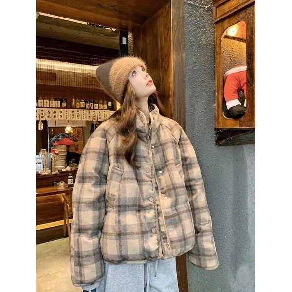 เสื้อแจ็คเก็ตผ้าฝ้ายลายสก็อตแบบคลีนิค อบอุ่นและอินเทรนด์สำหรับผู้หญิง