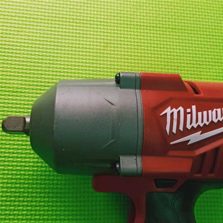 เครื่องอุปกรณ์เสริม Milwaukee M18 2764 2762-20