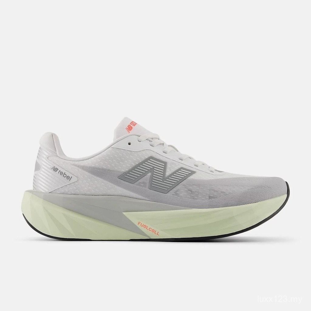 New Balance FuelCell Rebel V5 | กว้าง (2E) | ผู้ชาย | Raincloud / Mineral / White