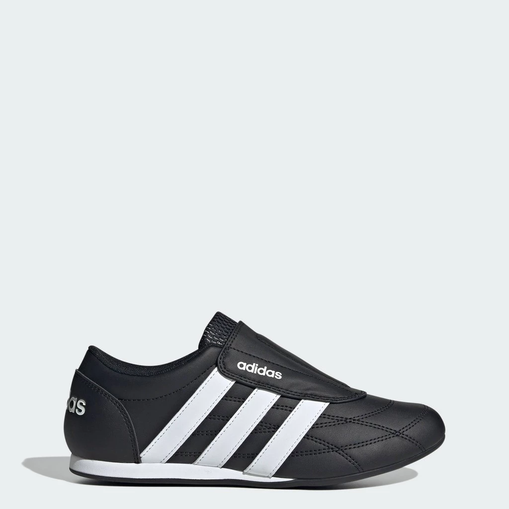 adidas ไลฟ์สไตล์ รองเท้า Tekwen ผู้หญิง สีดำ JS3871