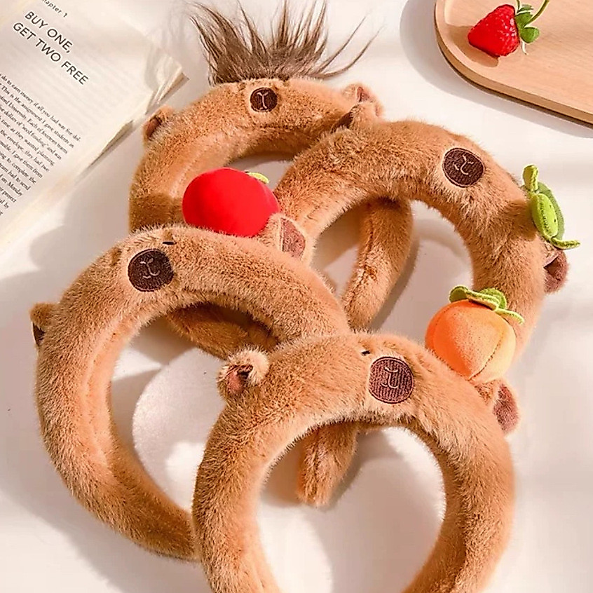 DU-ที่คาดผม ผ้ากำมะหยี่ขนนิ่ม ลายการ์ตูน Capybara (พร้อมส่งจากไทย)