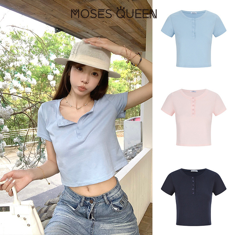 MOSESQUEEN ความเมตตาควีน เสื้อยืดแขนสั้นแขนหน้าปีกกลวงเปิด-หลัง การออกแบบในช่วงฤดูร้อน หลวมและสบายกระชับสัดส่วน เสื้อท็อปทรงสั้นกึ่งปก #63755