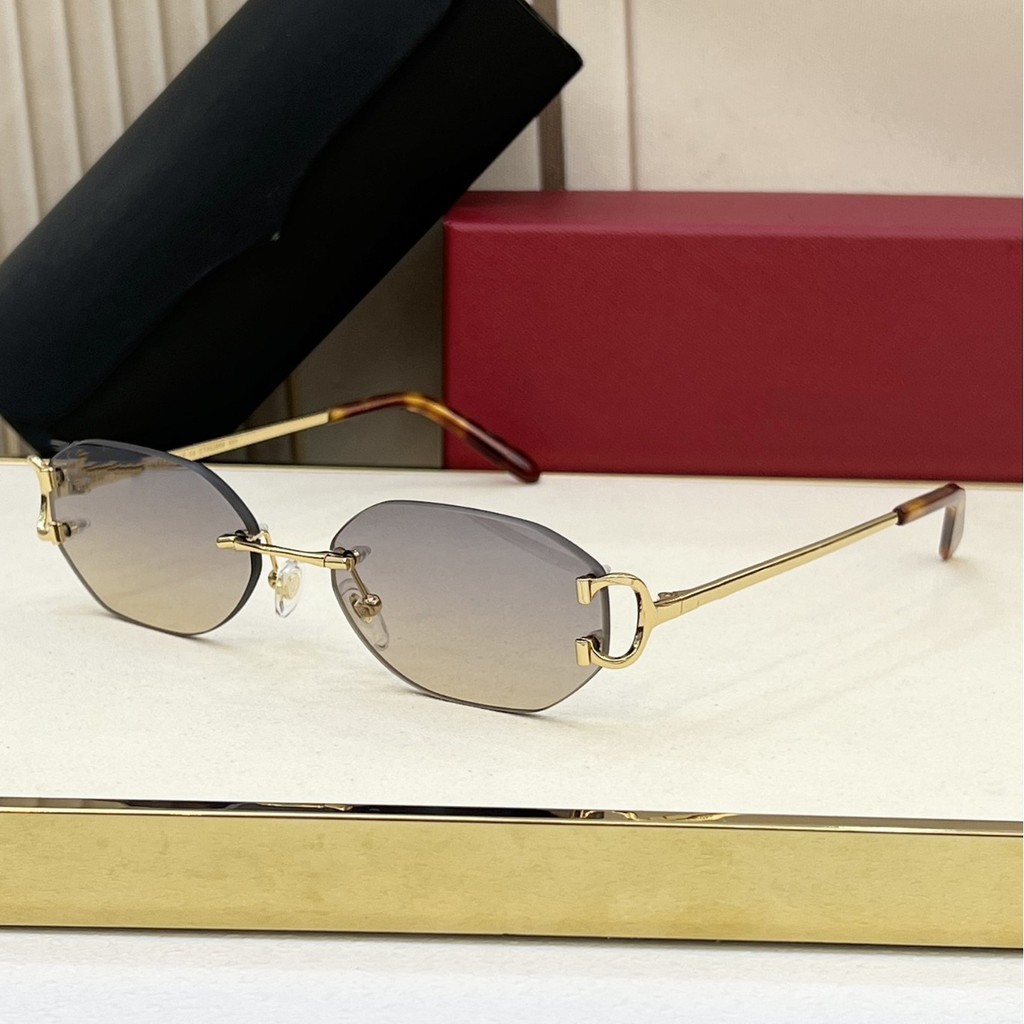 7BLQ Cartrrrr Metal Horseshoe Buckle Fashion Street Style Sunglasses Unisex Versatile New Style Pers