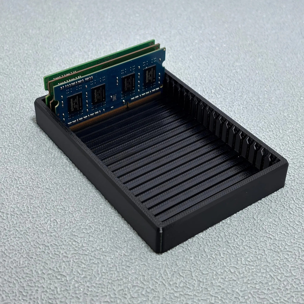 แล็ปท็อป RAM DDR5/DDR4/DDR3/DDR2 ถาดเก็บ-กล่องเก็บแถบหน่วยความจํา,เหมาะสําหรับ DDR2/3/4/5 โมดูลขนาดกะทัดรัดป้องกันกรณี,สีดํา,รูปลักษณ์ทันสมัย | โครงสร้างทนทาน - รูปที่ 4