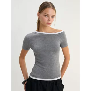 [Pomelo] เสื้อเปิดไหล่แขนสั้น / One-Shoulder Short Sleeve Top