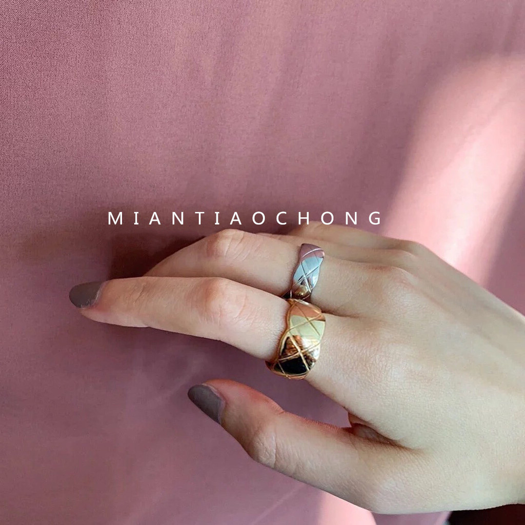 แหวนคู่ ring Xiaoxiang Style 925 Sterling Silver Rhombus Female Wavy Edge 18k Gold