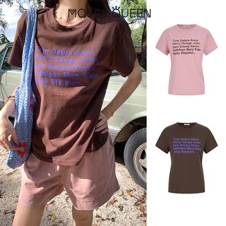 MOSESQUEEN โมเสสควีน เสื้อยืดแขนสั้นพิมพ์ลายตัวอักษรแขนด้านหน้าสําหรับผู้หญิง-ผ่อนคลายและสบายฤดูร้อนคอกลมด้านบนที่เข้ากันกับทุกอย #63852