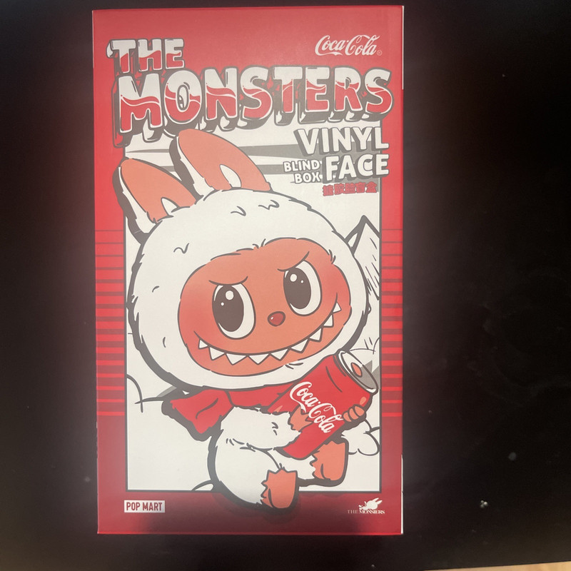 POPMART The Monsters Labubu CocaCola ตุ๊กตาแขกลึกลับ BIG BLIND BOX