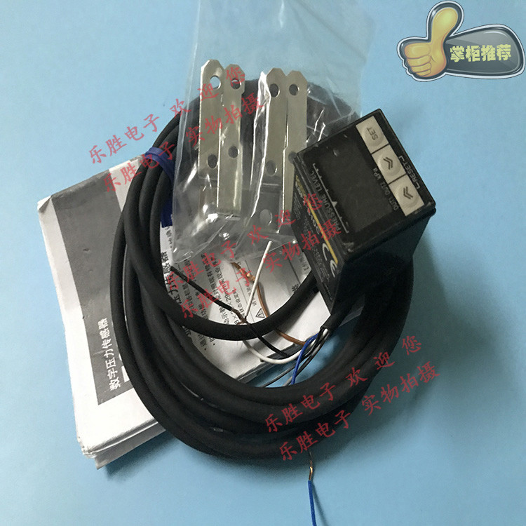 Omron เซ็นเซอร์ความดันสูญญากาศดิจิตอลของแท้ E8F2-B10C E8F-10C E8F-CN0C/ANOC