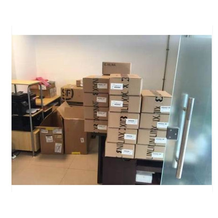 TPS73801MDCQPSEP TPS564201DDCR TPS54140DGQR สต็อกพร้อมดั้งเดิม